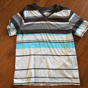 Men’s Arizona vneck T-shirt